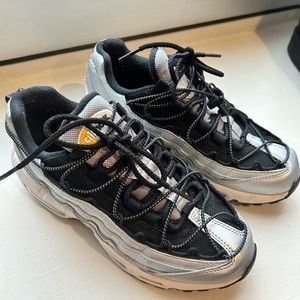 Nike black and silver air max 95 sneakers